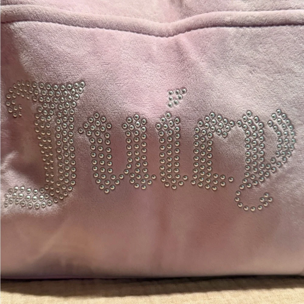 Juicy Couture Light Pink Tote with Heart Charm - Picture 3 of 6